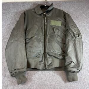 VTG US Air Force CWU-45/P Cold Weather Flyers Flight Jacket Mens Small Military
